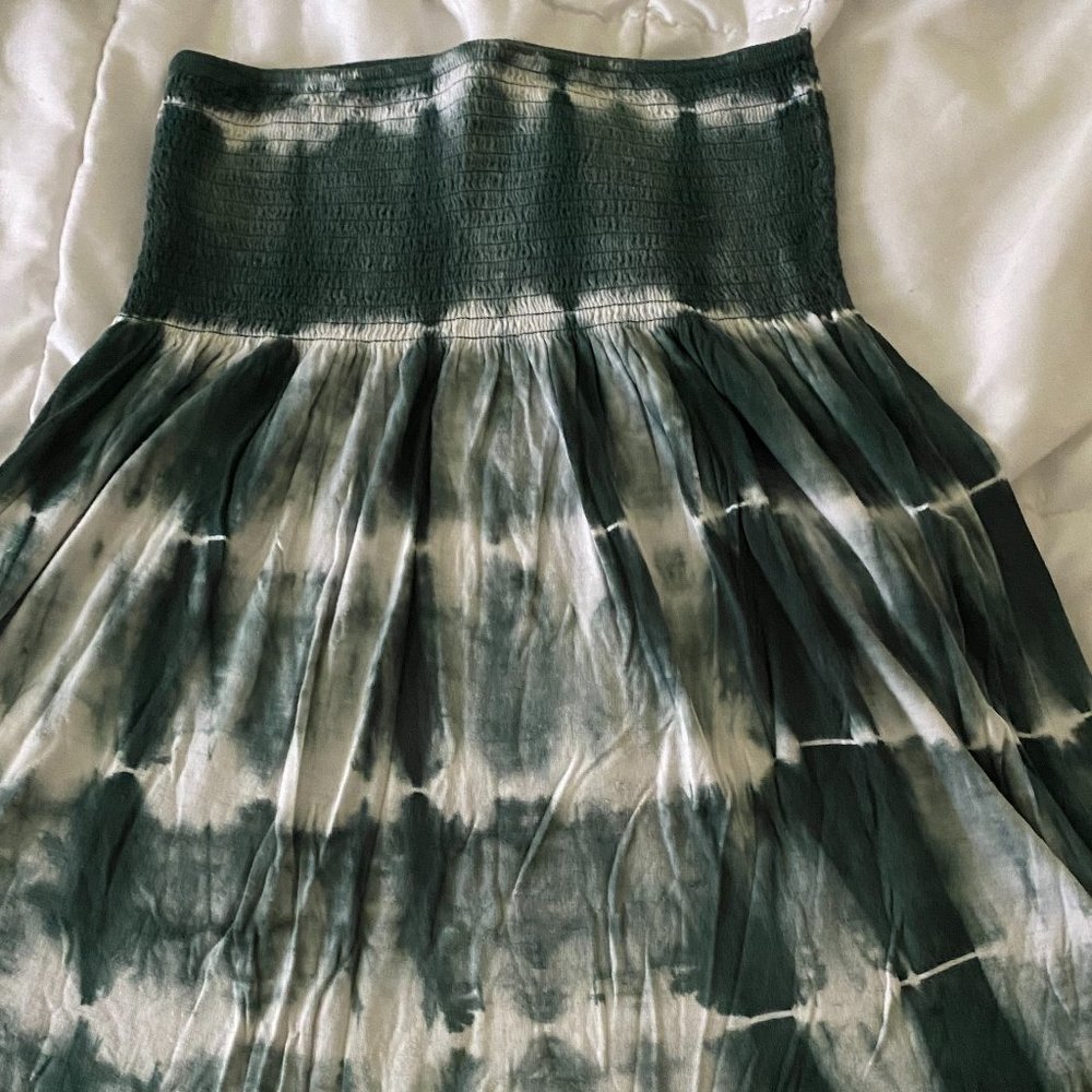 Green & White Tie Dye Beach Cover-Up